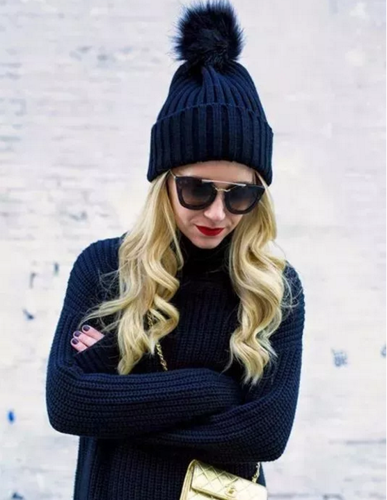 今年秋冬最chic！原來短發(fā)和帽子這么配??！