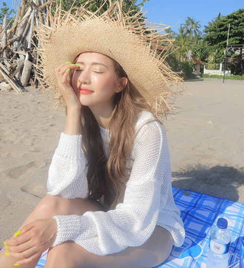 出游季夏曰炎炎，草帽加連衣裙絕對是標(biāo)配，暑期防曬全攻略！